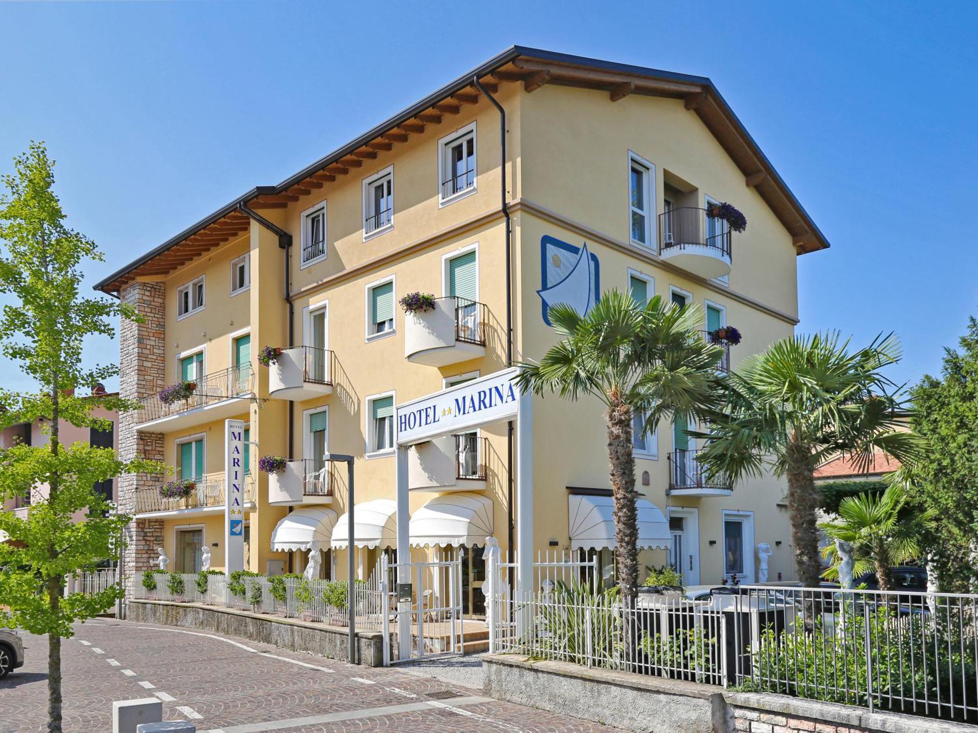 Hotel Marina バルドリーノ エクステリア 写真